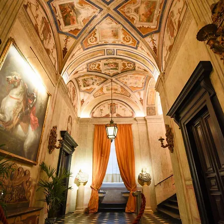 Unesco Loft With Frescoed Entrance * Genoa